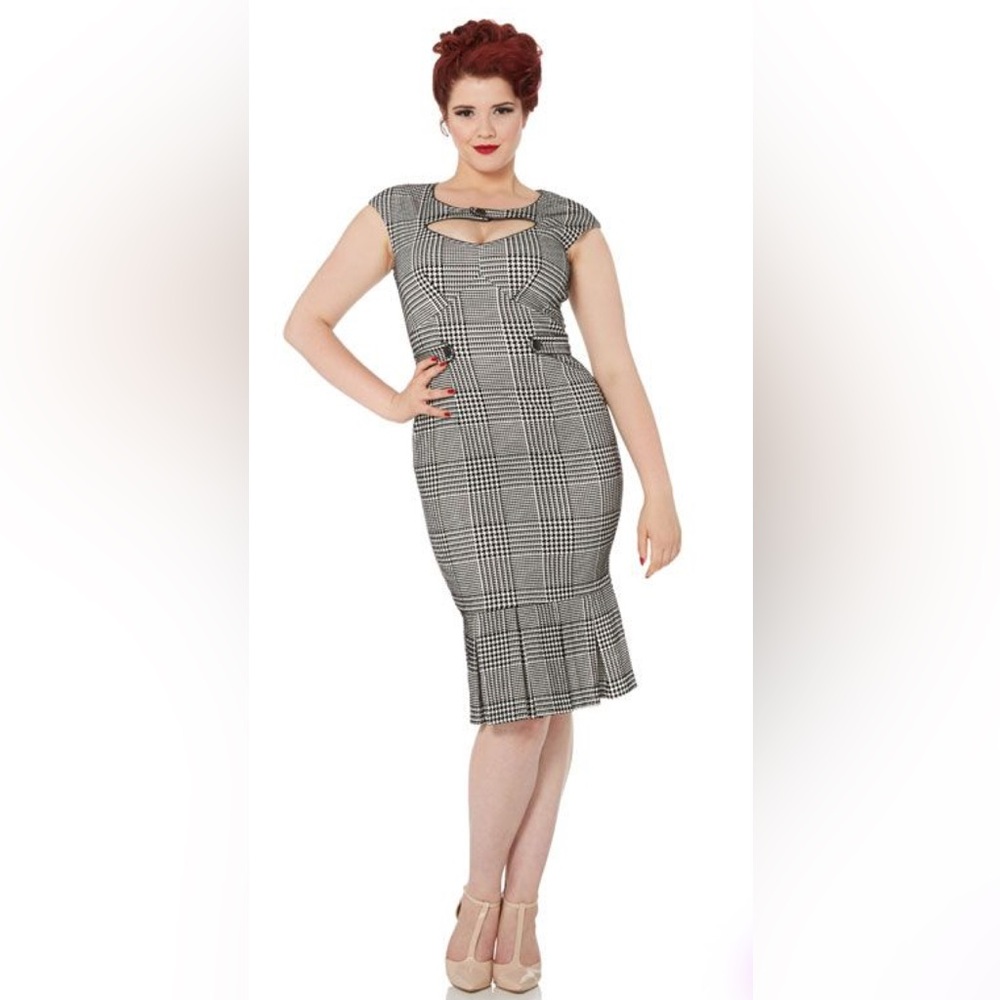 Pinup Style Houndstooth Dress